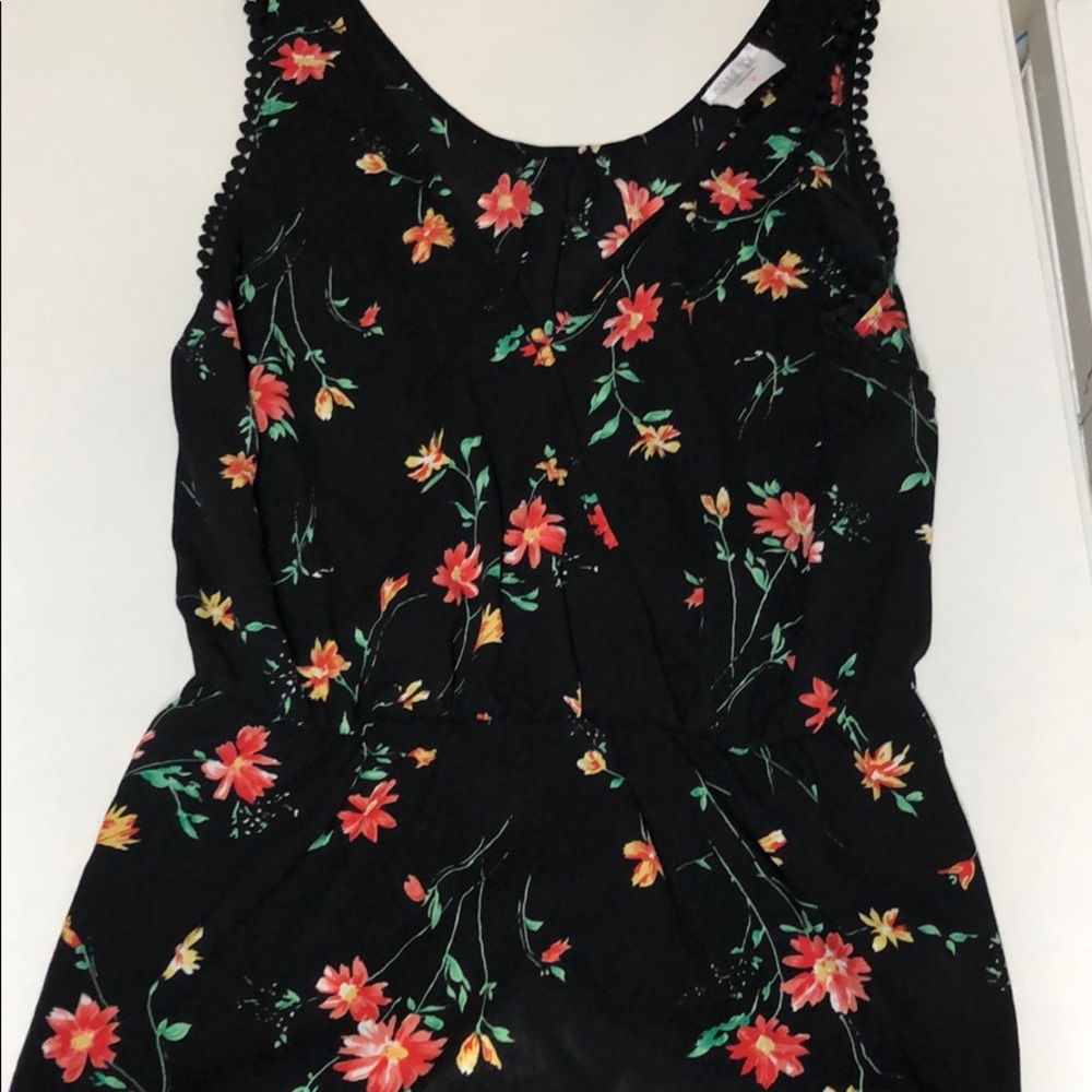 Floral top